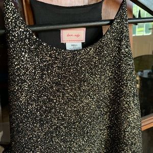 Love...Ady Black And Gold Dress